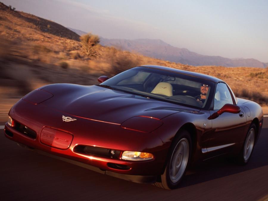  Chevrolet Corvette Coupe 50th Anniversary 2002 года  (фото 4 из 8)